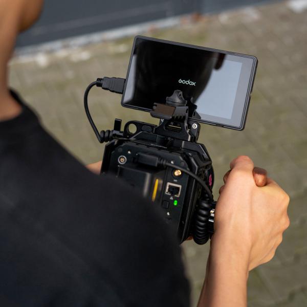 Godox GM55 4K HDMI Touchscreen 5.5 On-camera Monitor